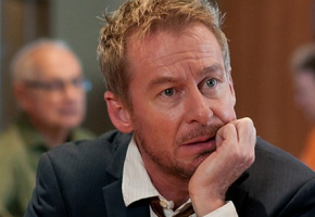 Rake producers settle claim with Sydney barrister