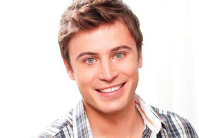James Tobin to host Beauty & the Geek