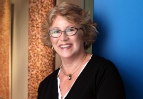 Janet Holmes à Court: “Govt must maintain Kids’ quotas”