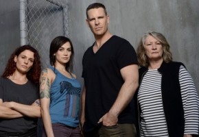 Wentworth cast on the inside
