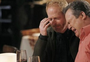 Contracts stall for Modern Family cast